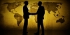 Big investors keep faith with hedge funds