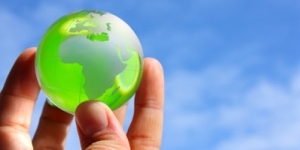 iStock_000016859152XSmall_globe